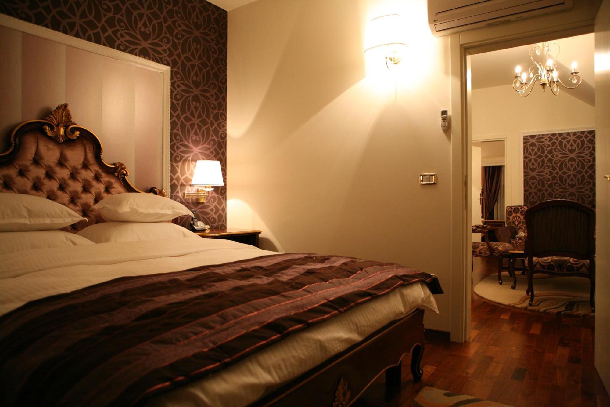 Hotel Villa Viktorija Banja Luka Buitenkant foto