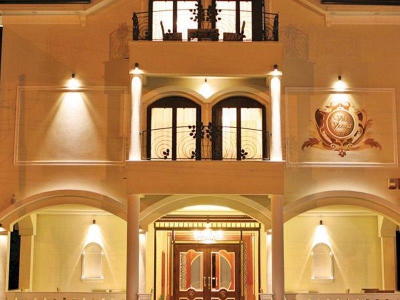 Hotel Villa Viktorija Banja Luka Buitenkant foto